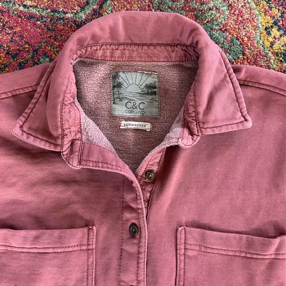 C&C California | Women’s Mauve Sunwashed Double Pocket Button-Up Shirt Size M - Picture 12 of 16